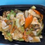 Best Garlic Chicken in Watertown, WI