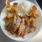 Best Sesame Chicken in Watertown, WI